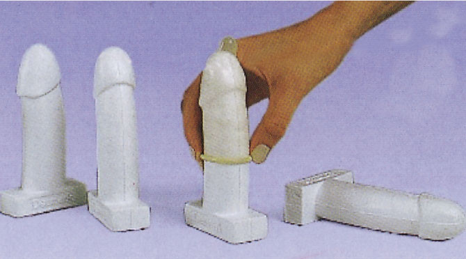 リアルな男性の陰茎モデル シミュレーター 12pcs のコンドームは訓練用具を提供しました