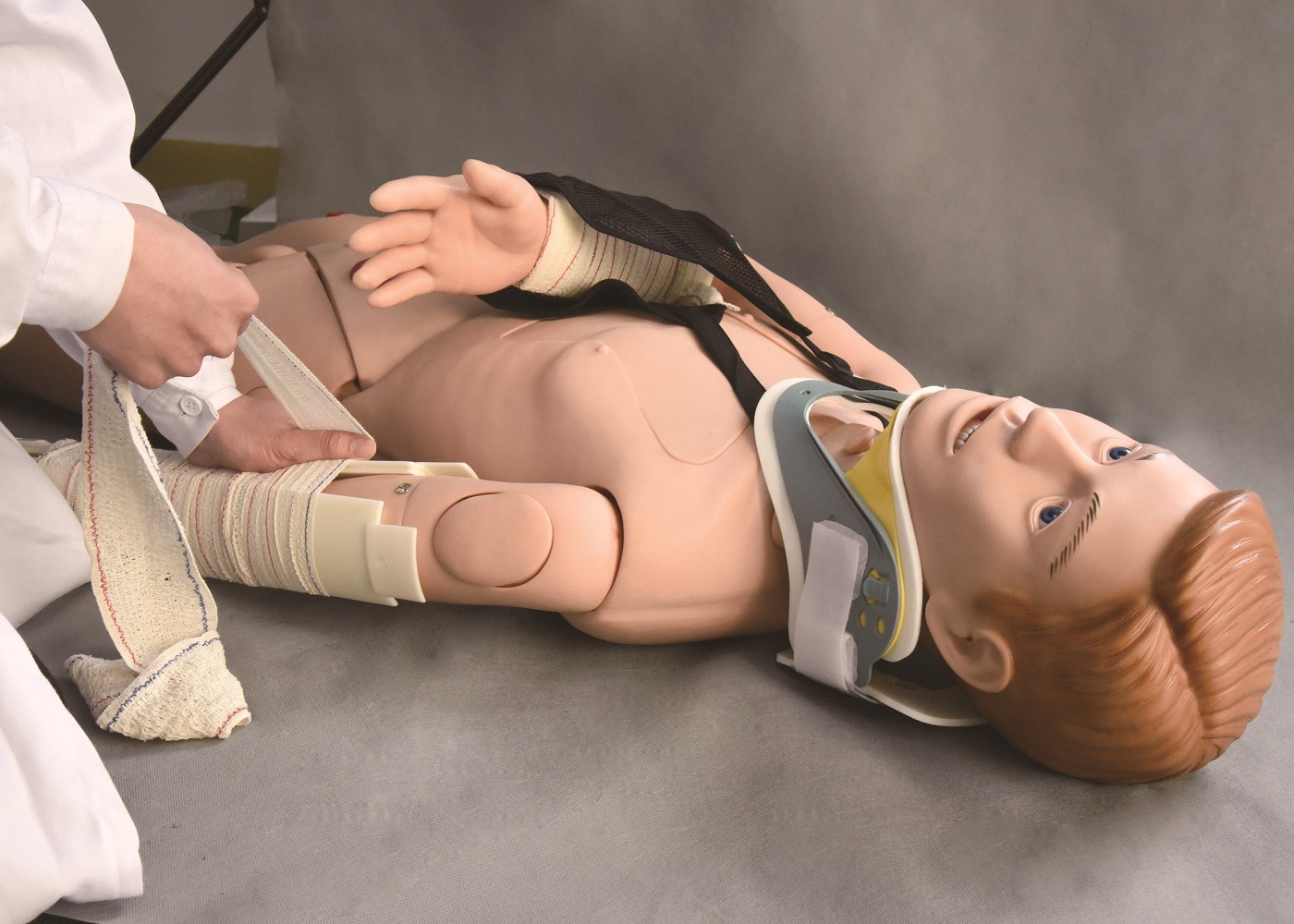 標準の肢のひびの外的な固定の訓練の救急処置の人体摸型